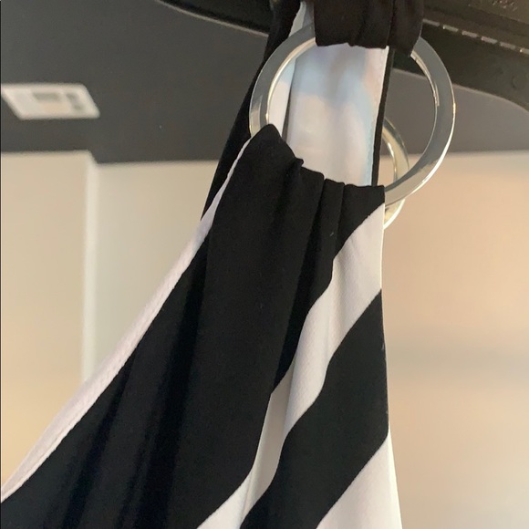 Cache long off the shoulder dress - Picture 4 of 5